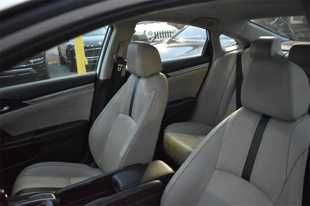 2017 Honda Civic Touring