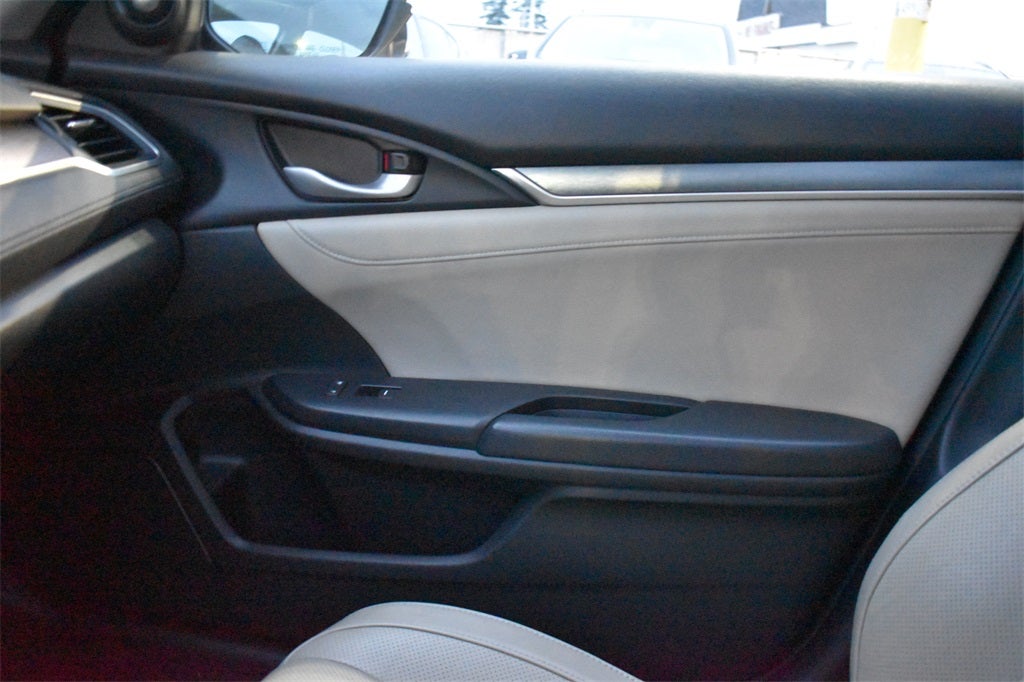 2017 Honda Civic Touring