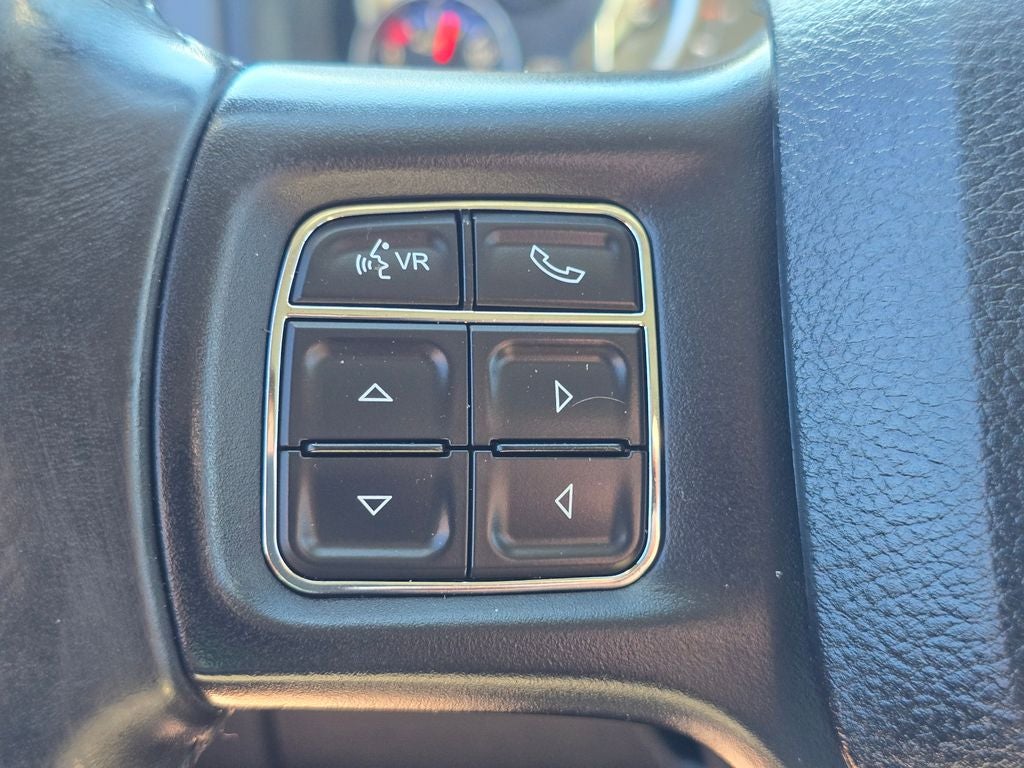 2015 RAM 1500 SLT