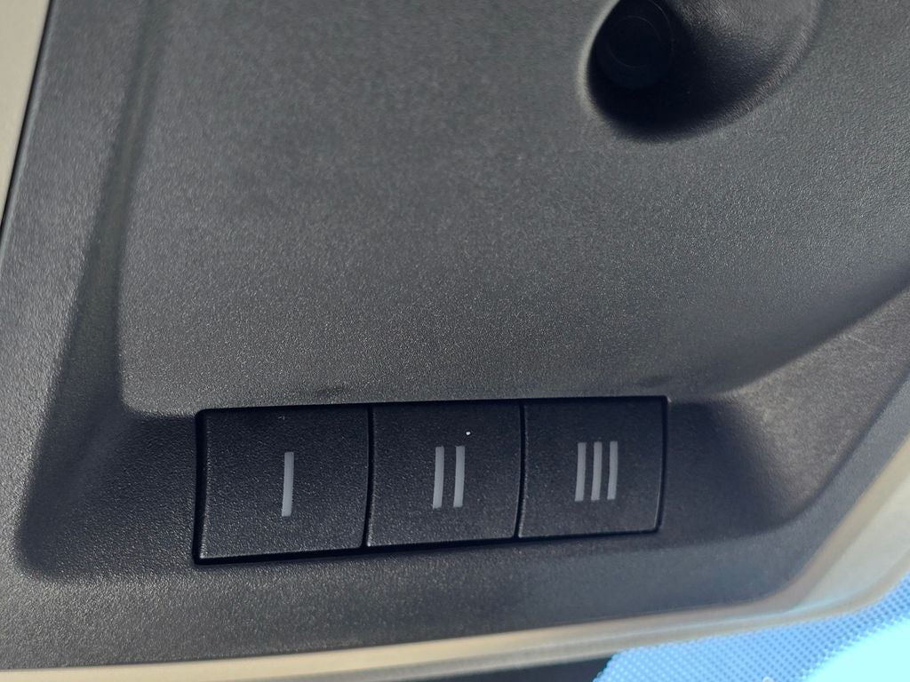 2015 RAM 1500 SLT