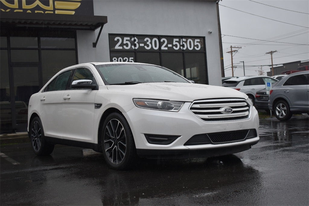 2017 Ford Taurus Limited