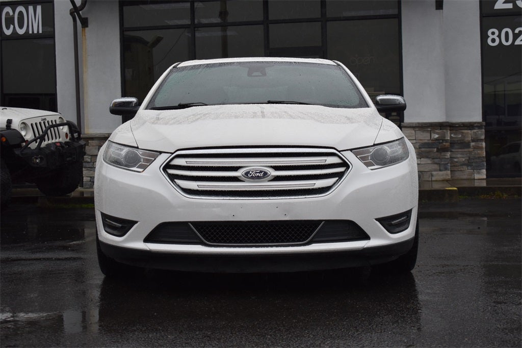 2017 Ford Taurus Limited