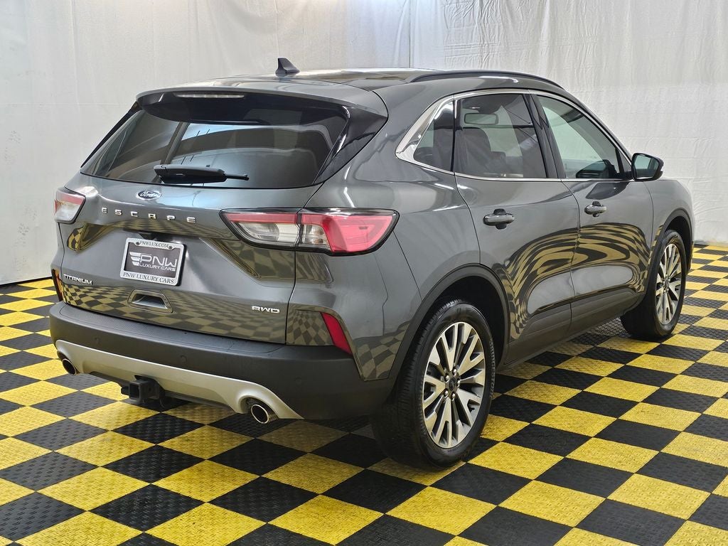 2022 Ford Escape Titanium