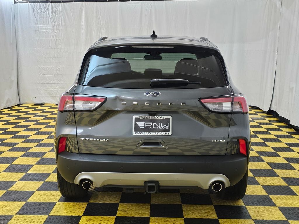 2022 Ford Escape Titanium