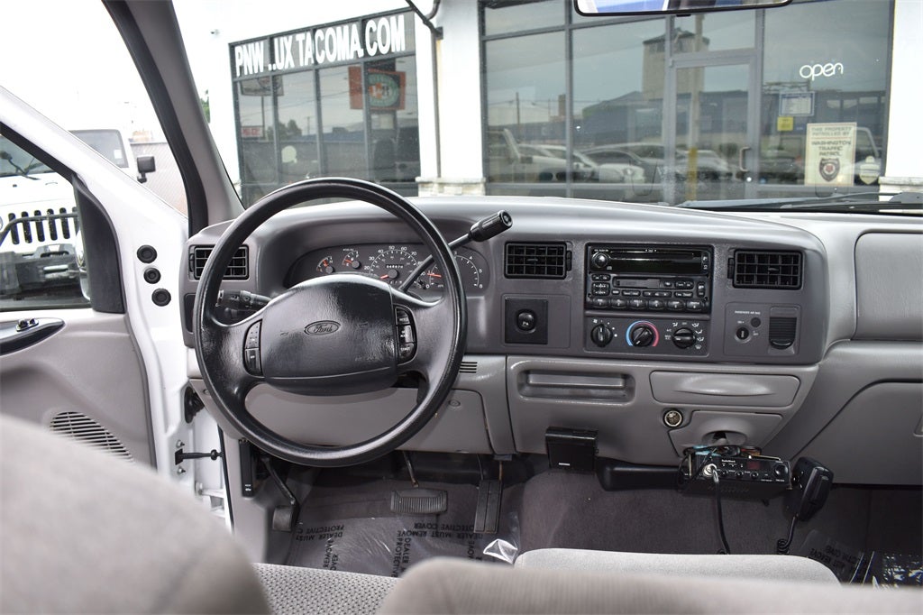 2001 Ford F-250SD Lariat