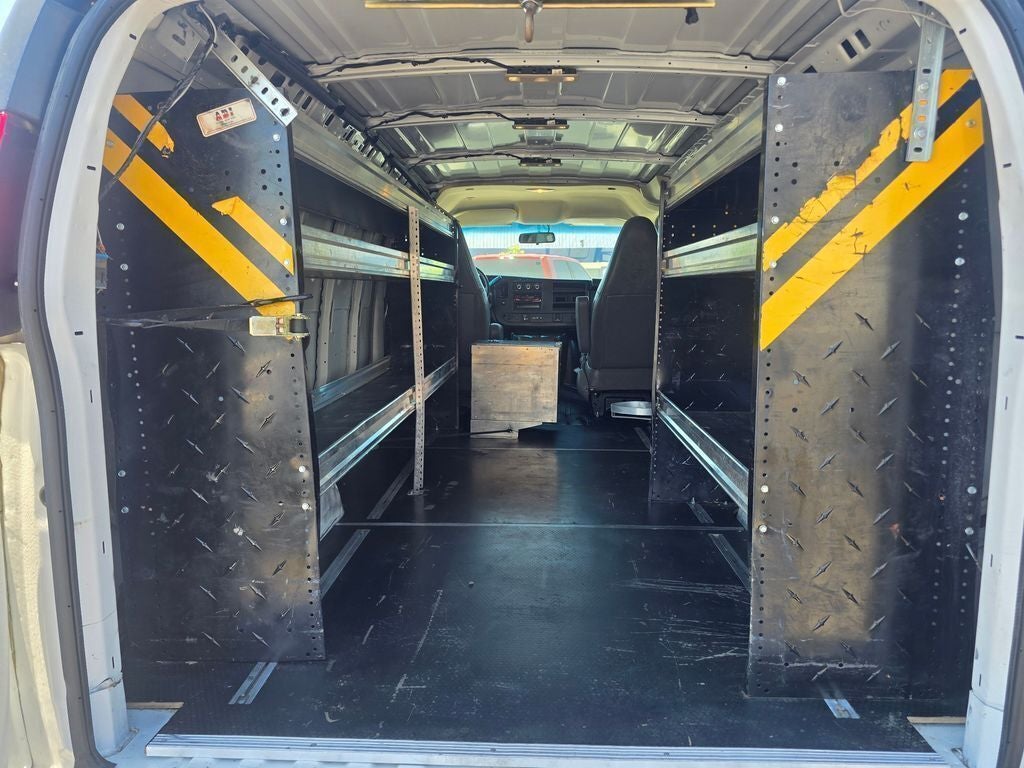2023 Chevrolet Express 2500 Work Van Cargo