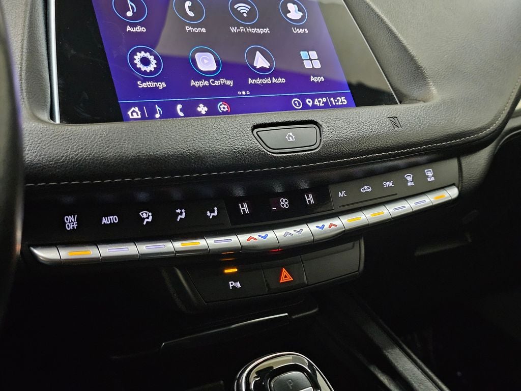 2020 Cadillac XT4 Premium Luxury