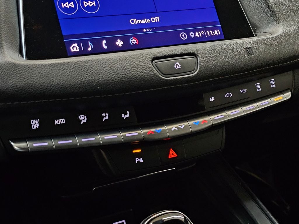 2020 Cadillac XT4 Premium Luxury