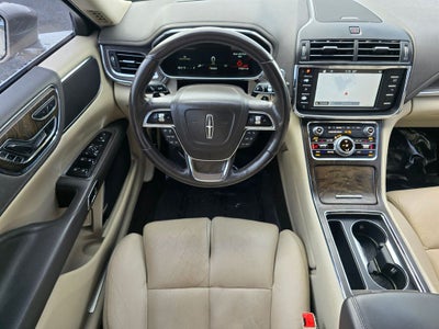 2017 Lincoln Continental Select