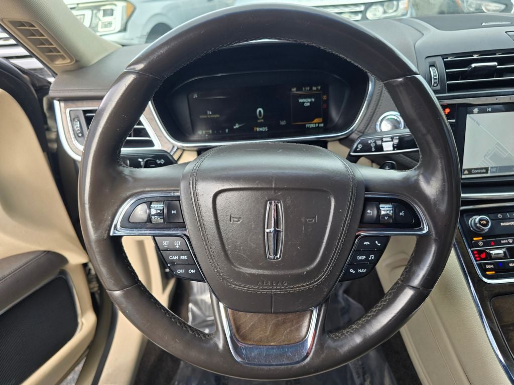 2017 Lincoln Continental Select