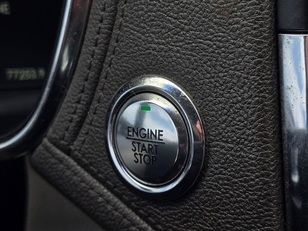 2017 Lincoln Continental Select