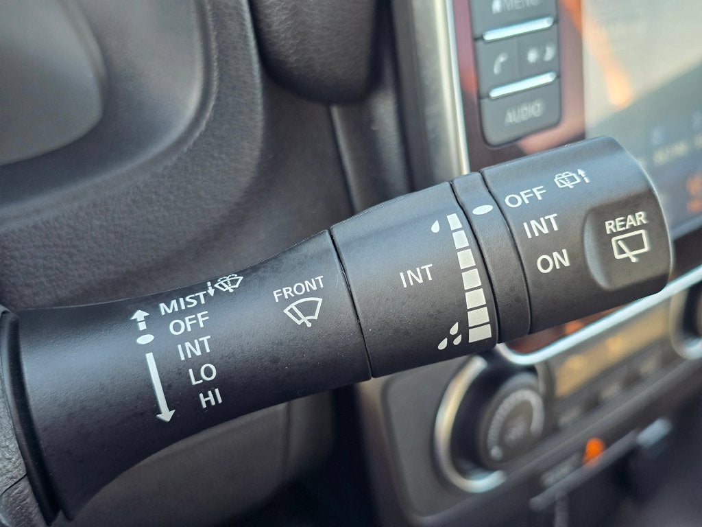 2025 Nissan Leaf S