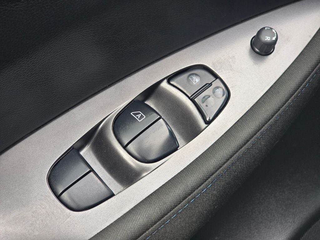 2024 Nissan Leaf S