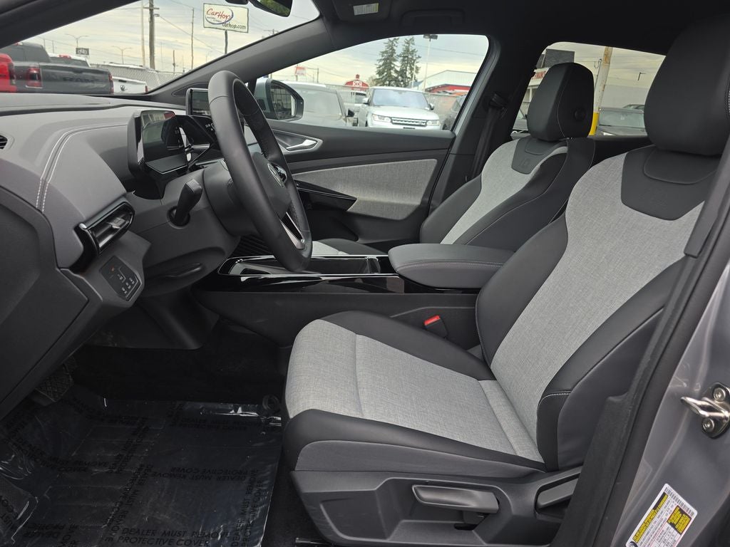 2023 Volkswagen ID.4 Pro