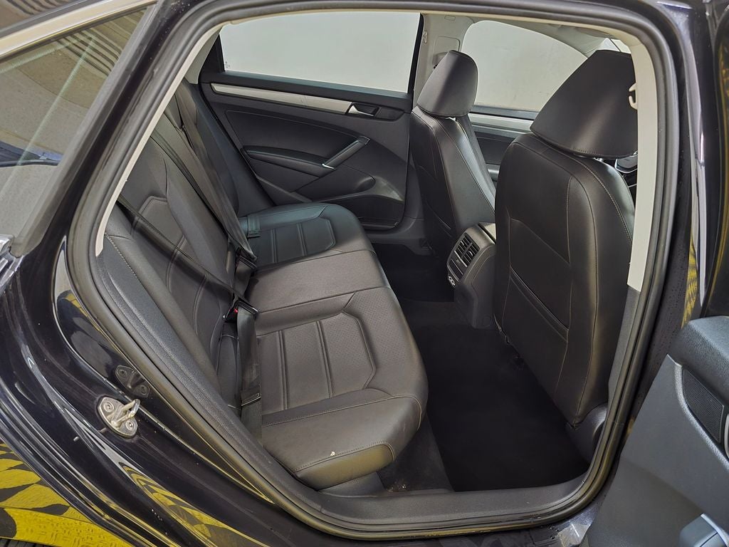 2021 Volkswagen Passat 2.0T SE