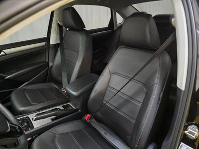 2021 Volkswagen Passat 2.0T SE