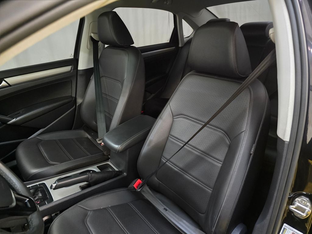 2021 Volkswagen Passat 2.0T SE