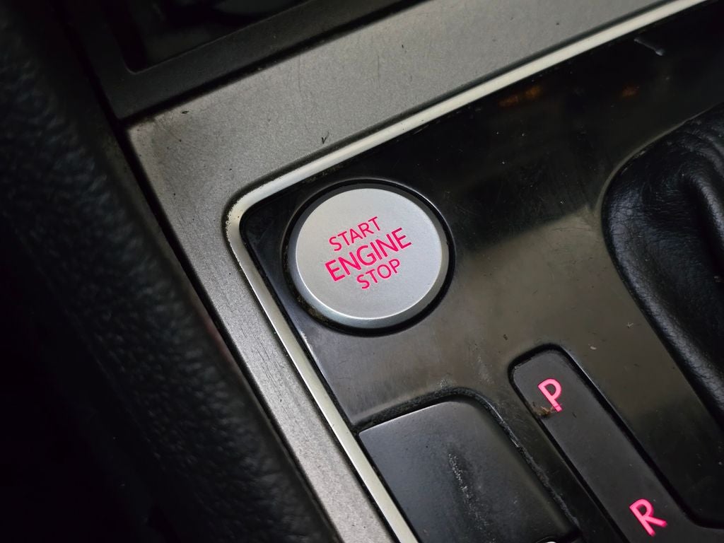 2021 Volkswagen Passat 2.0T SE