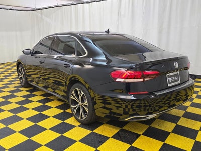 2021 Volkswagen Passat 2.0T SE
