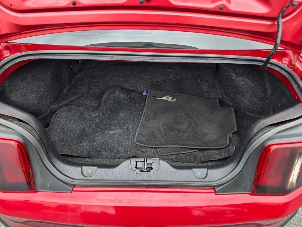 2010 Ford Mustang V6