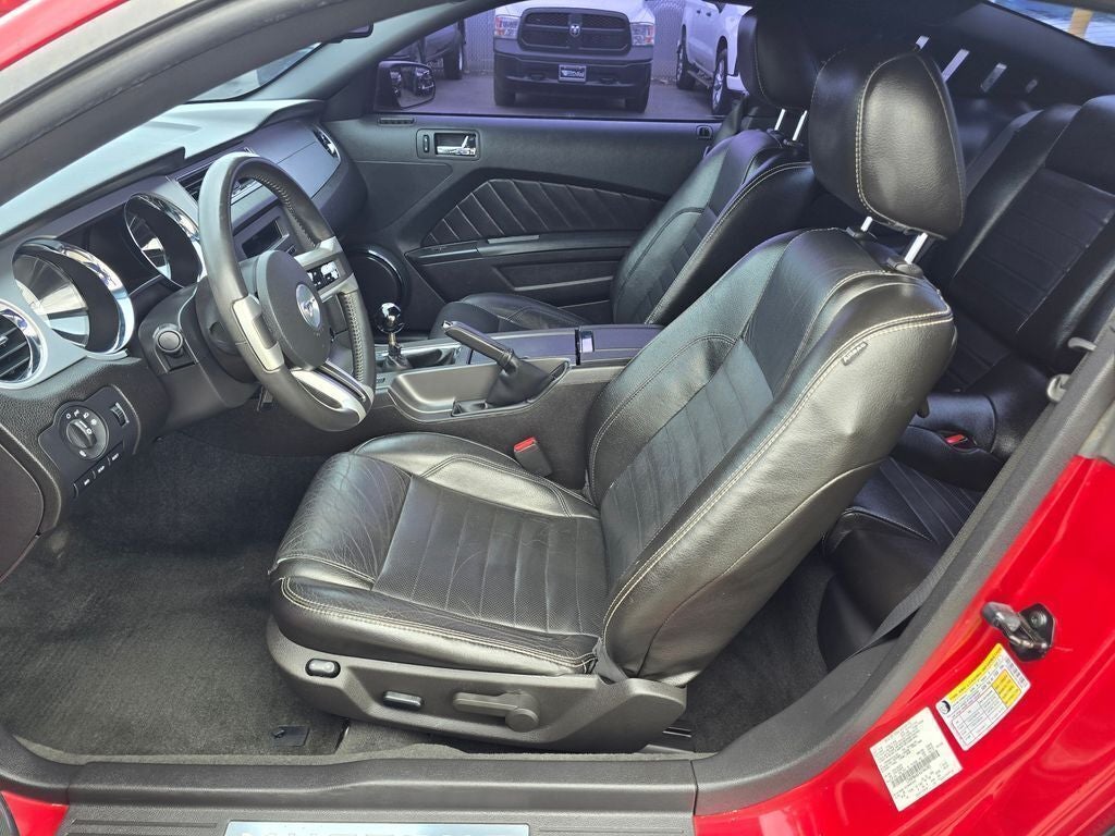 2010 Ford Mustang V6