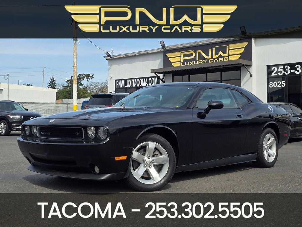2009 Dodge Challenger R/T's photo