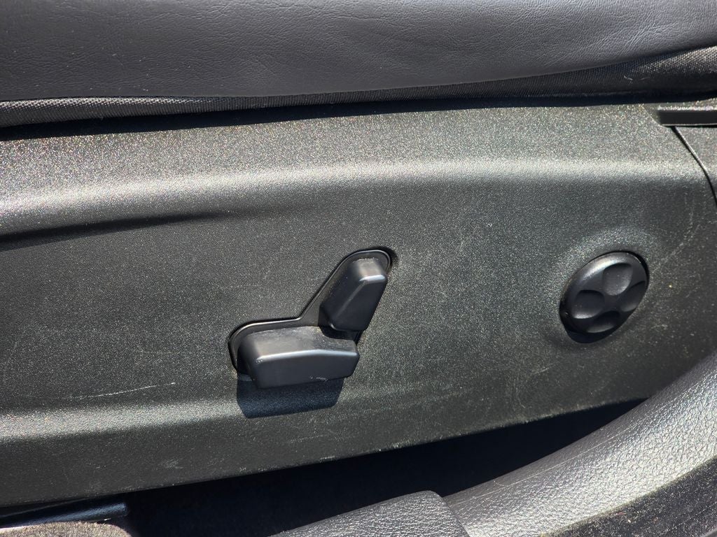 2013 Chrysler 300 Base