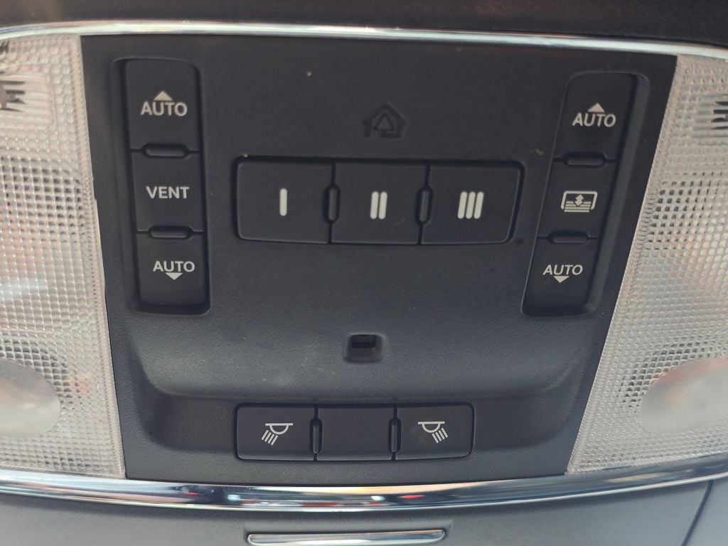 2013 Chrysler 300 Base