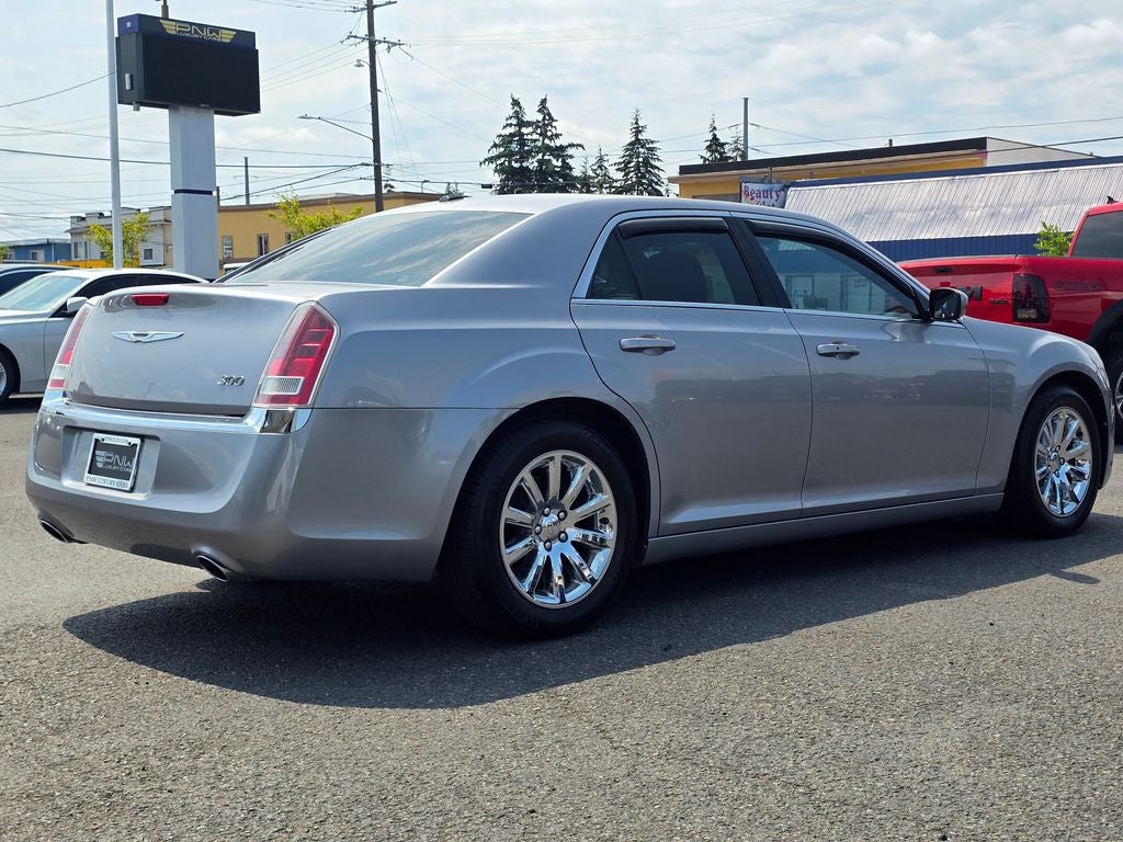 2013 Chrysler 300 Base