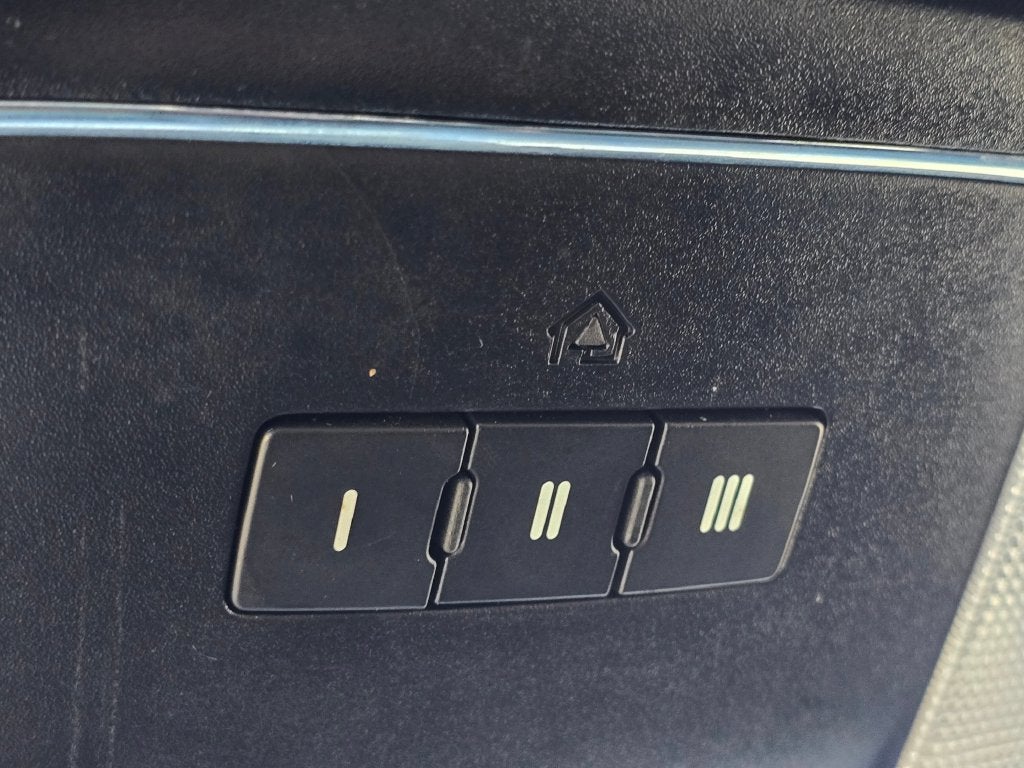 2019 Chrysler 300 S