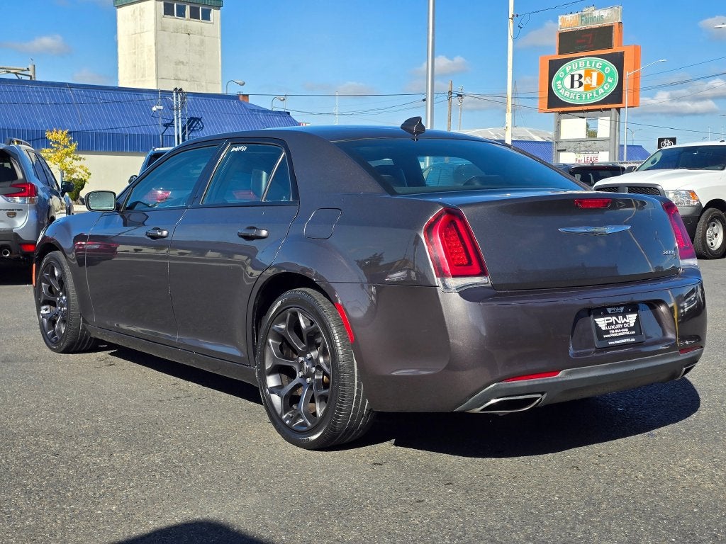 2019 Chrysler 300 S