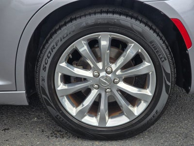 2018 Chrysler 300 Limited