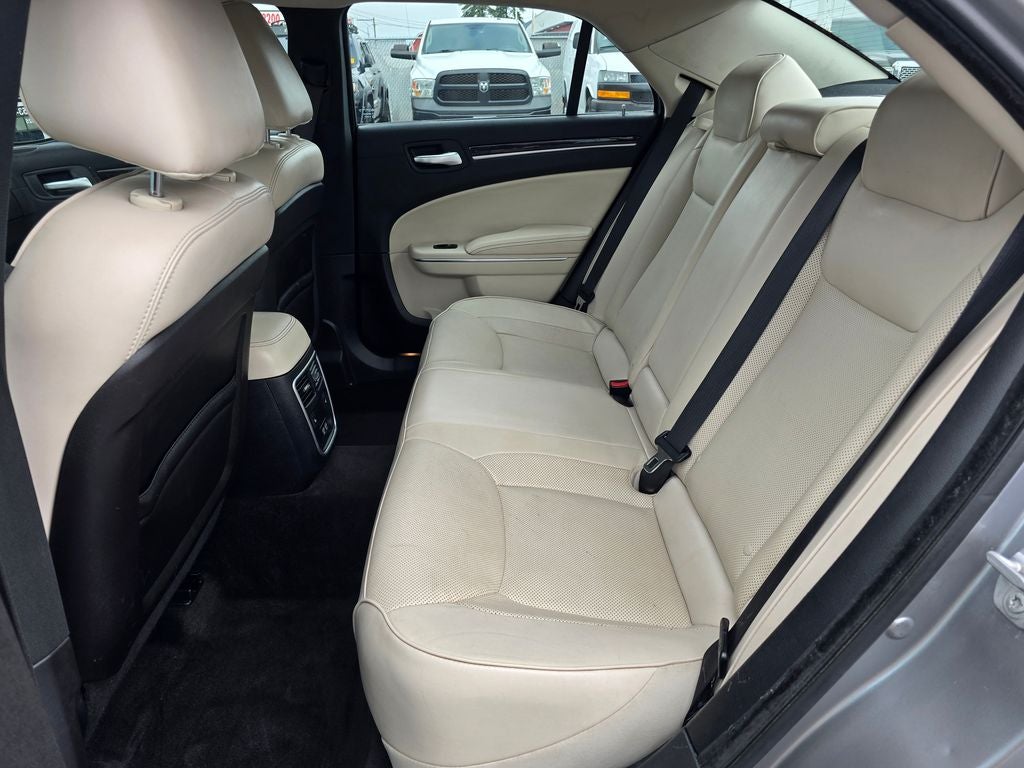 2018 Chrysler 300 Limited