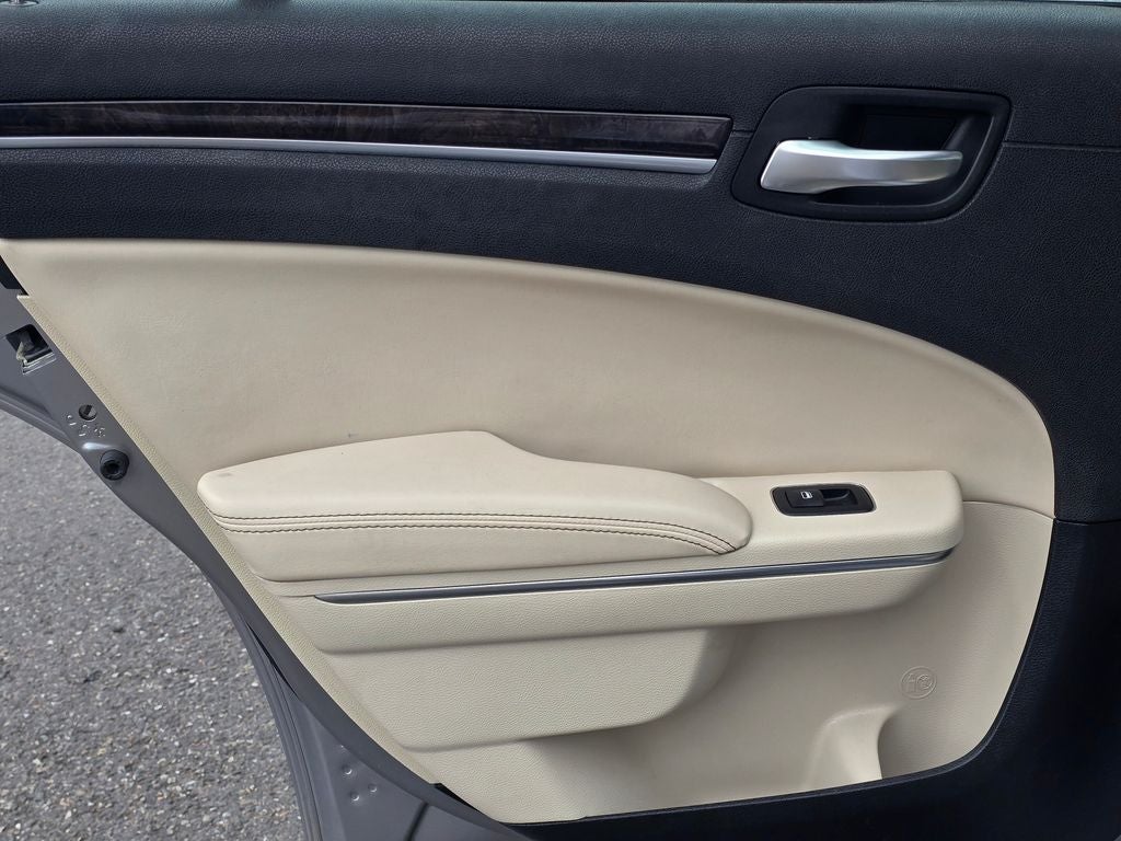 2018 Chrysler 300 Limited