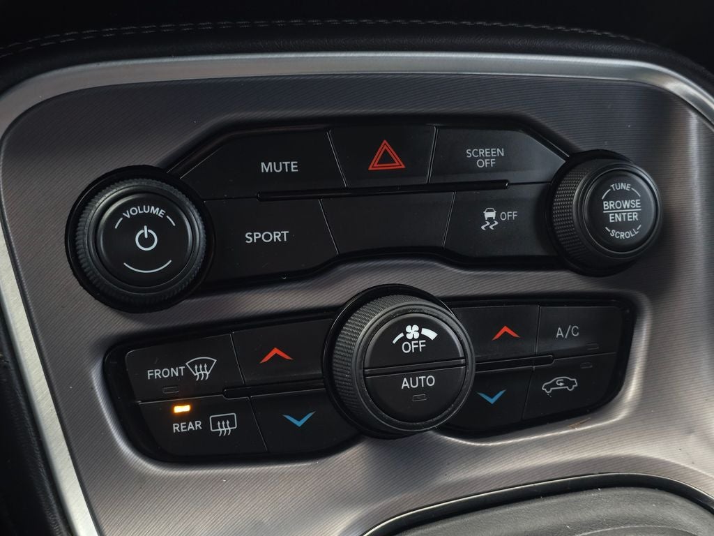 2019 Dodge Challenger SXT