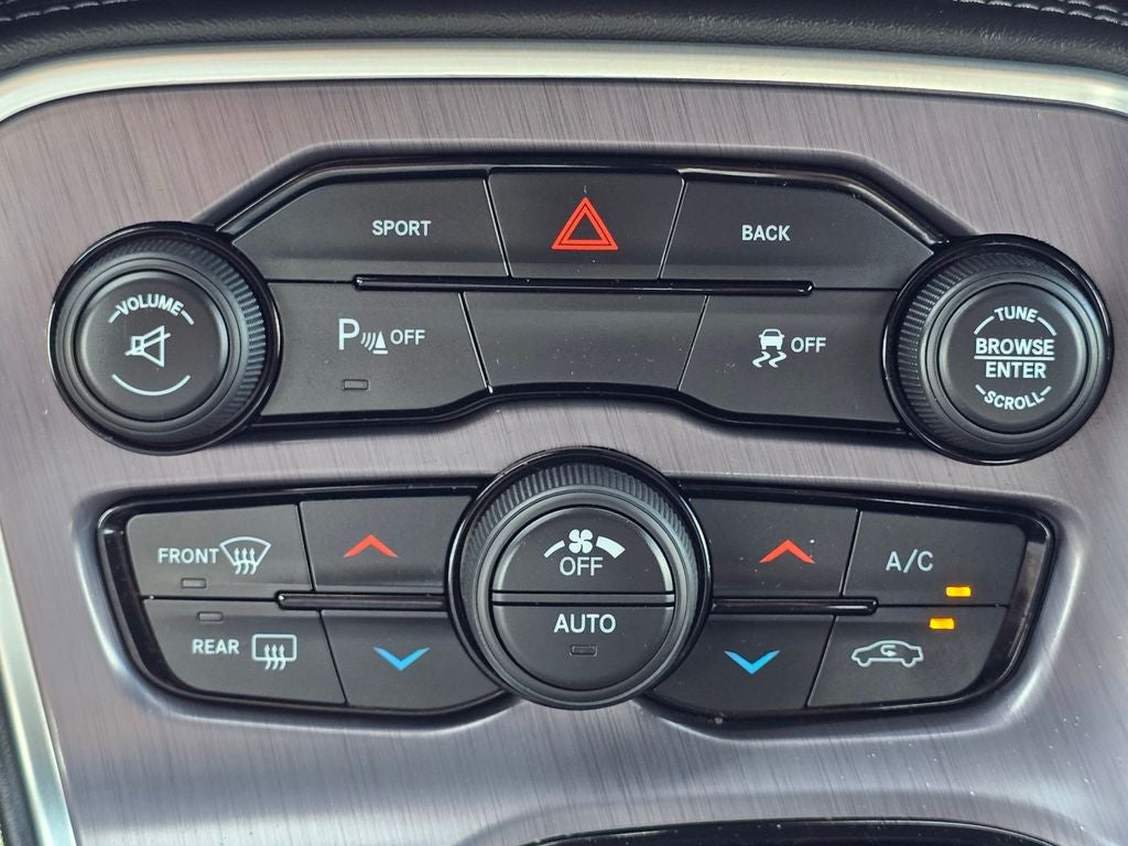 2016 Dodge Challenger SXT