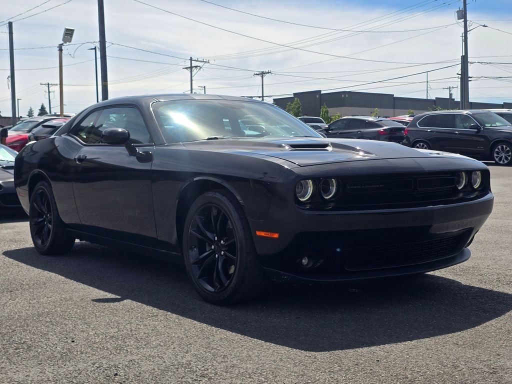 2016 Dodge Challenger SXT
