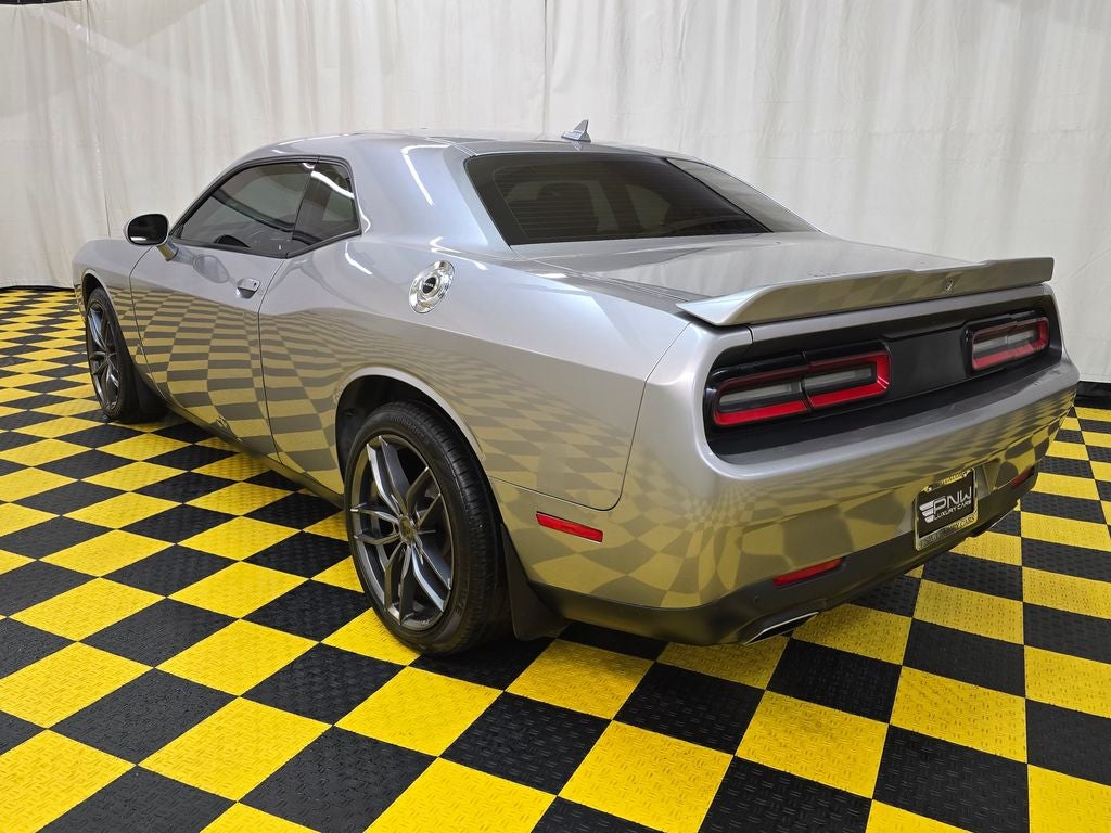 2015 Dodge Challenger SXT