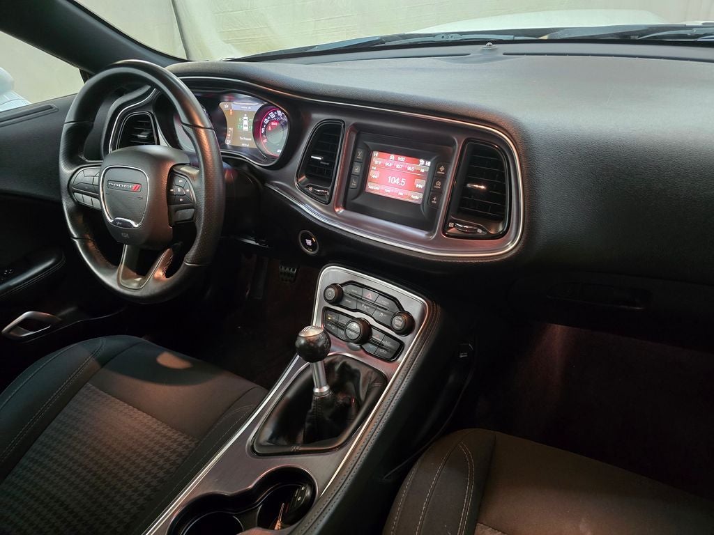 2017 Dodge Challenger R/T