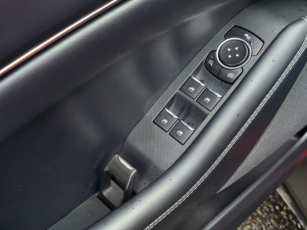 2022 Ford Mustang Mach-E Select
