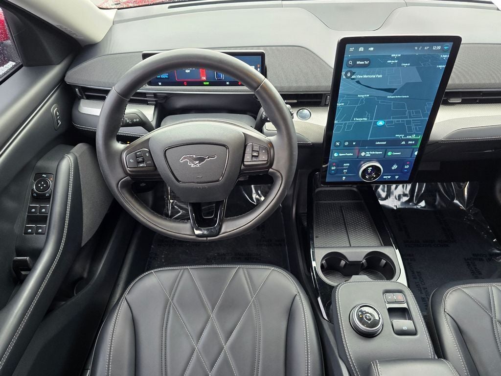 2022 Ford Mustang Mach-E Select