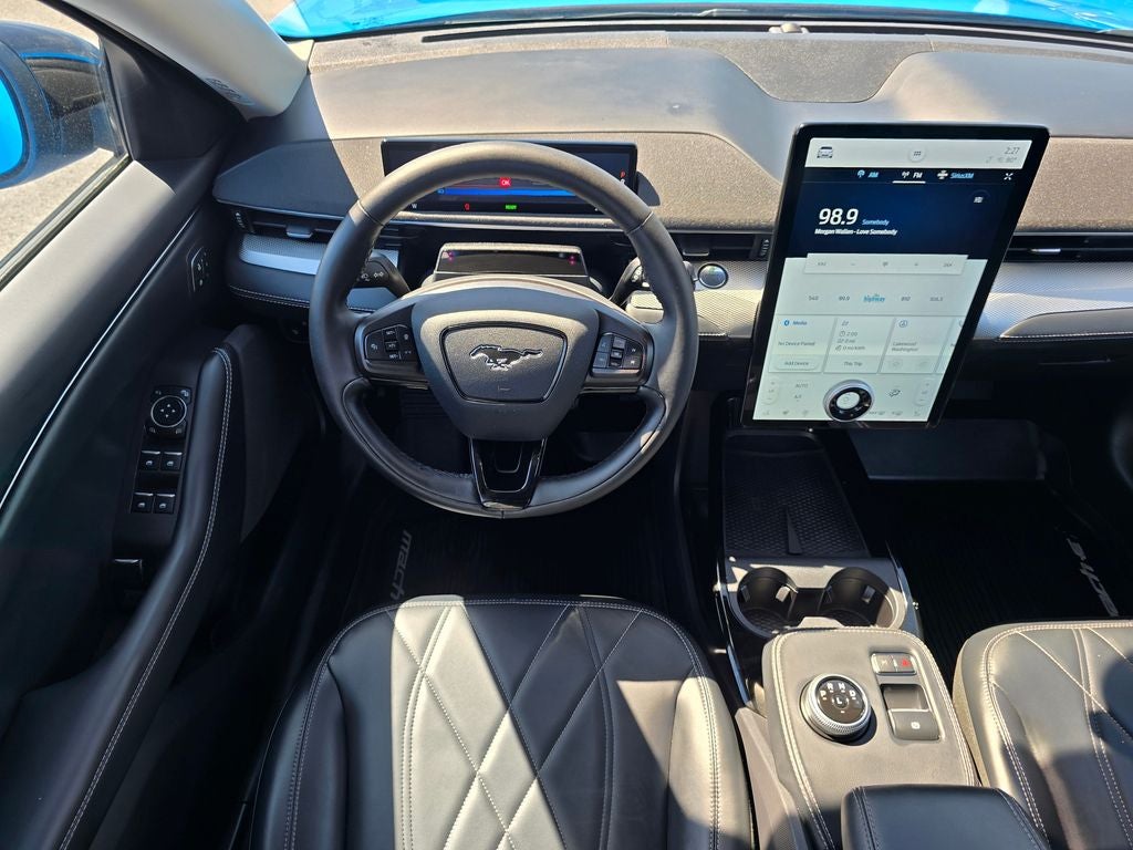 2022 Ford Mustang Mach-E California Route 1