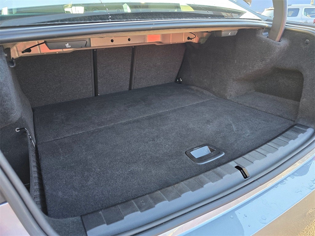 2023 BMW 3 Series 330e iPerformance