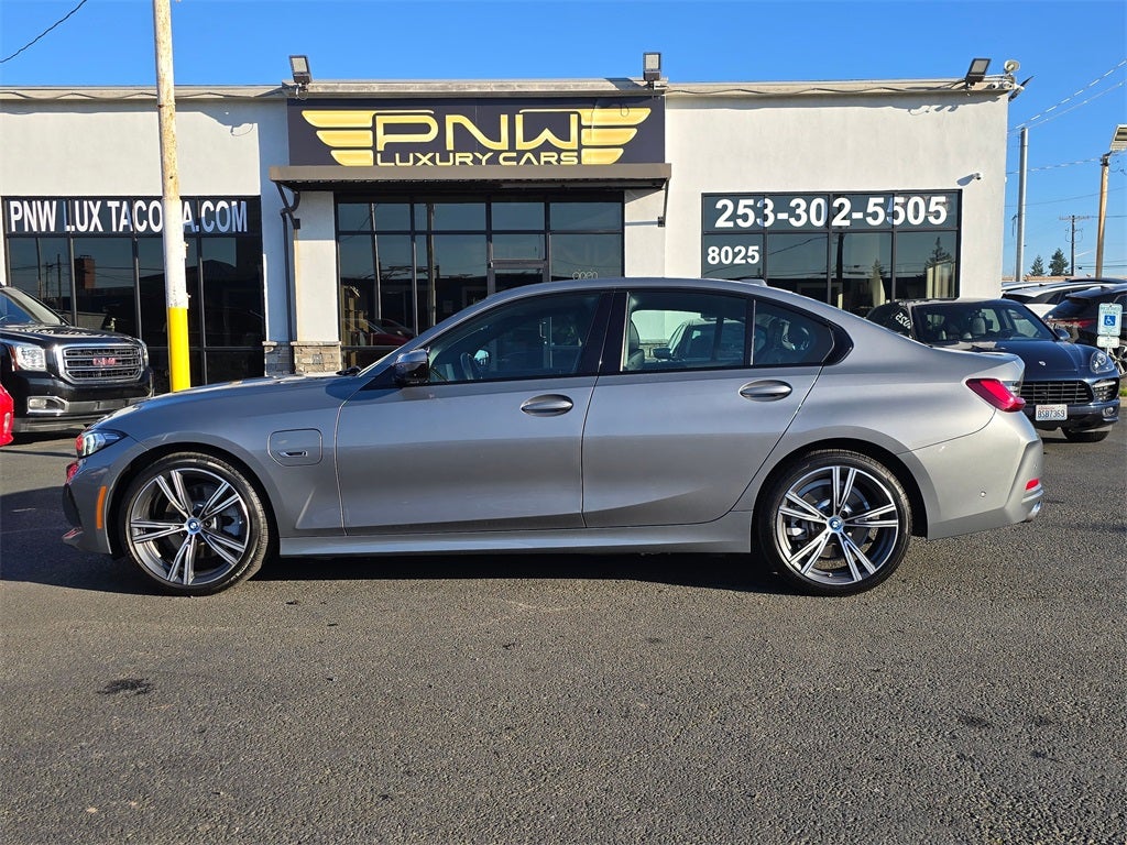 2023 BMW 3 Series 330e iPerformance