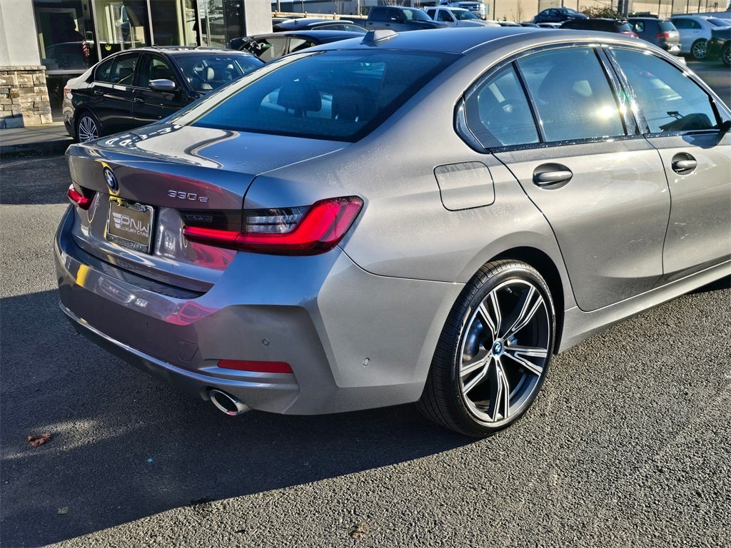 2023 BMW 3 Series 330e iPerformance