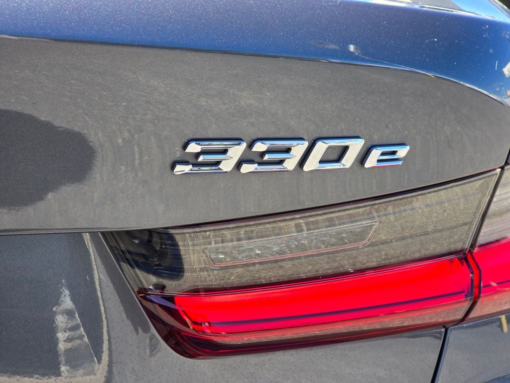 2021 BMW 3 Series 330e iPerformance