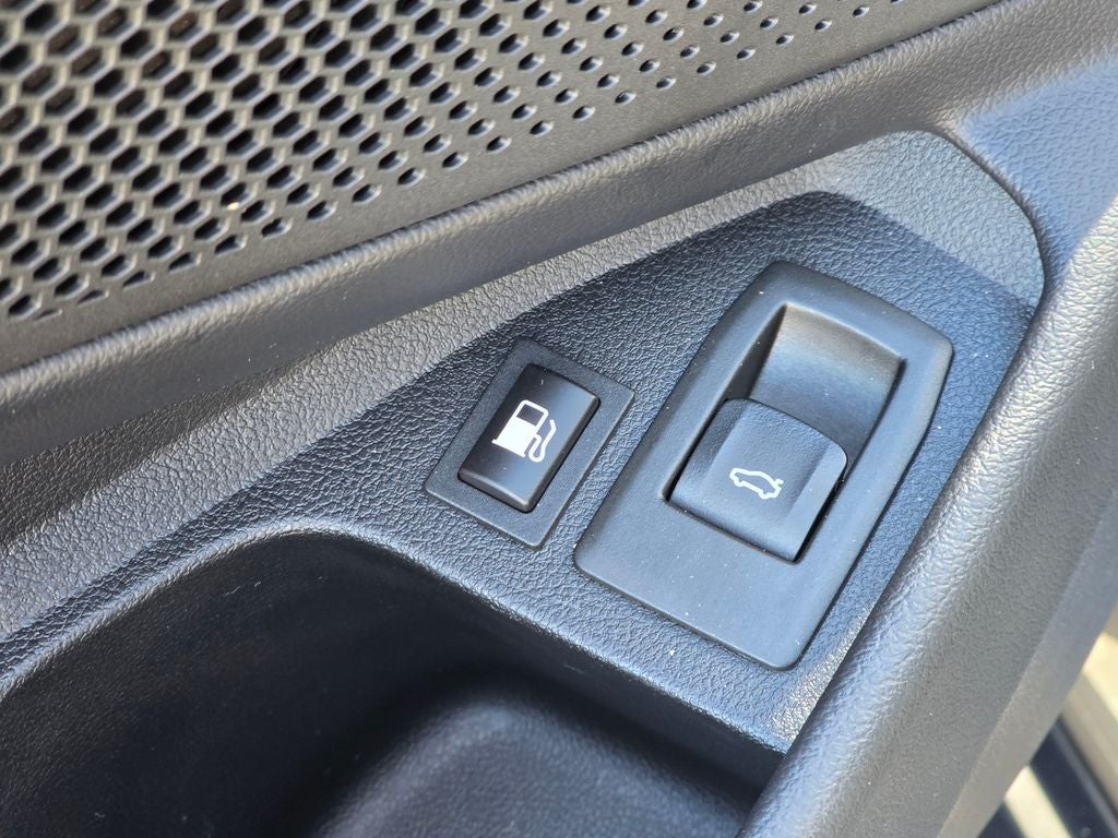 2021 BMW 3 Series 330e iPerformance