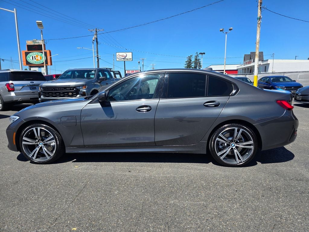 2021 BMW 3 Series 330e iPerformance