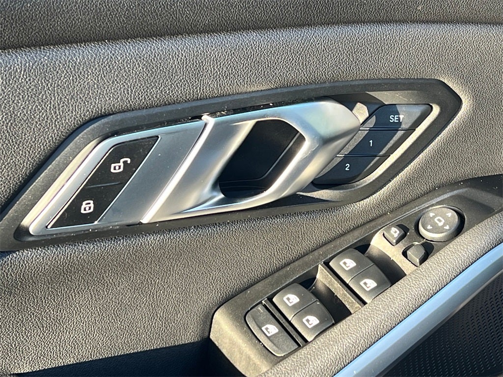 2020 BMW 3 Series 330i