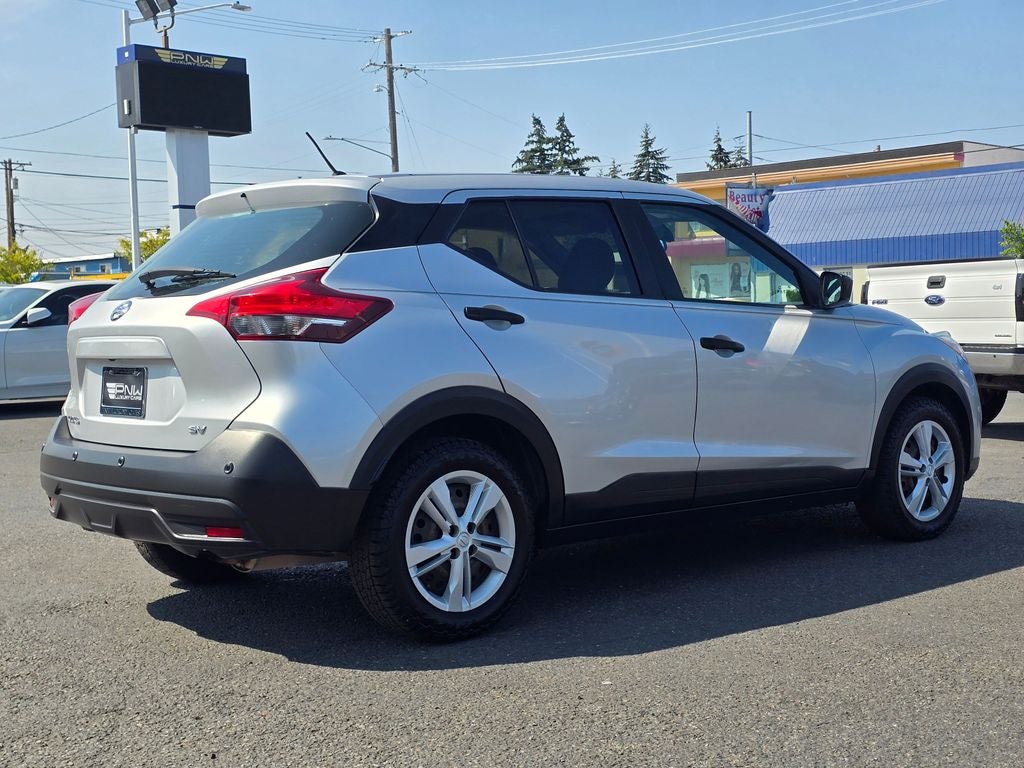 2020 Nissan Kicks S